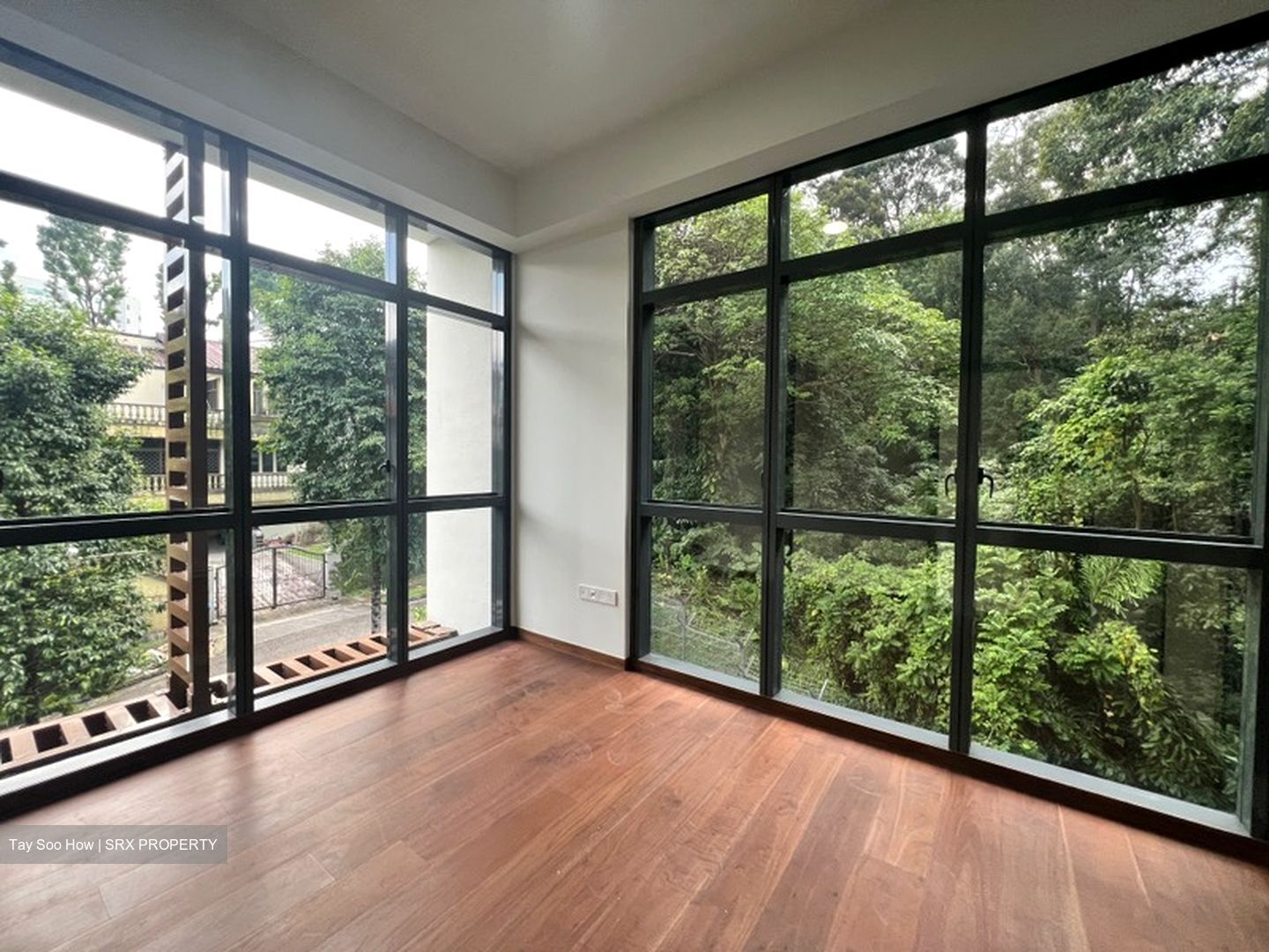 Phoenix Residences (D23), Apartment #591294481